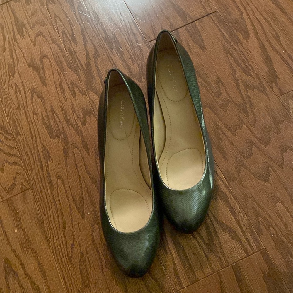 Calvin Klein EUC, Like New Wedge Stacked Heels, 4” heel, no callouts, no box